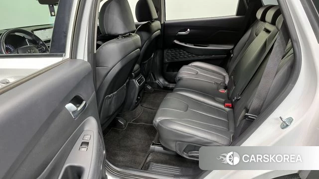 Hyundai The New Santa Fe 2022 Белый из Кореи, фото 3