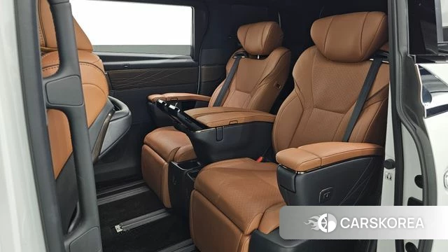 Toyota Alphard 4th Generation 2024 Белый из Кореи, фото 3