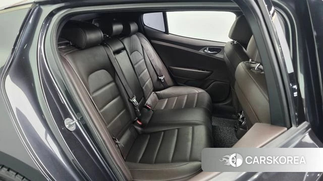 Kia Stinger 2018 Серый из Кореи, фото 3