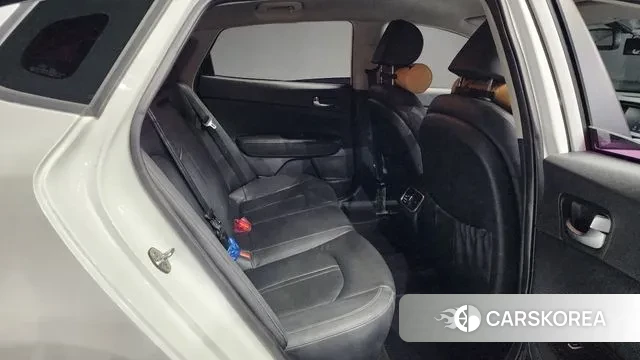 Kia The New K5 2nd generation 2018 Белый из Кореи, фото 3