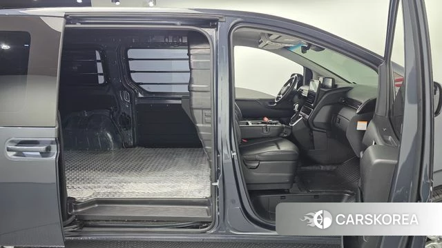 Hyundai Staria 2024 Серый из Кореи, фото 3