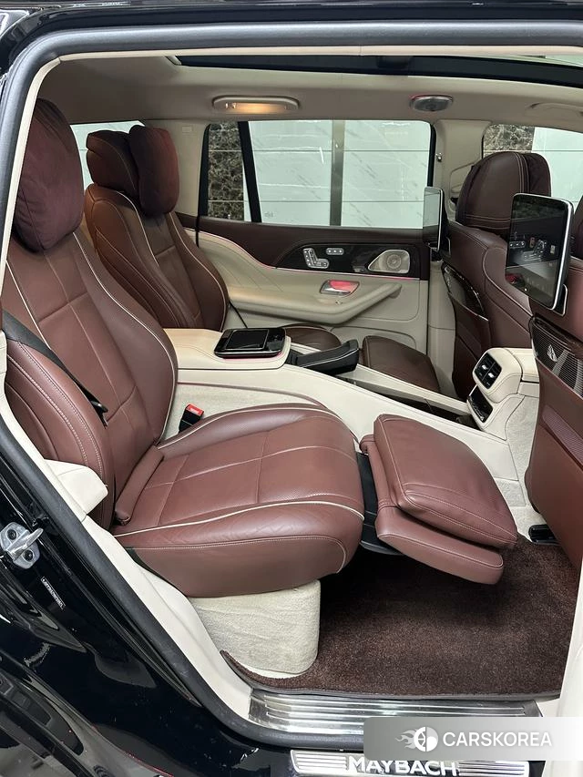 Mercedes-Benz GLS 2023 Черный из Китая, фото 3