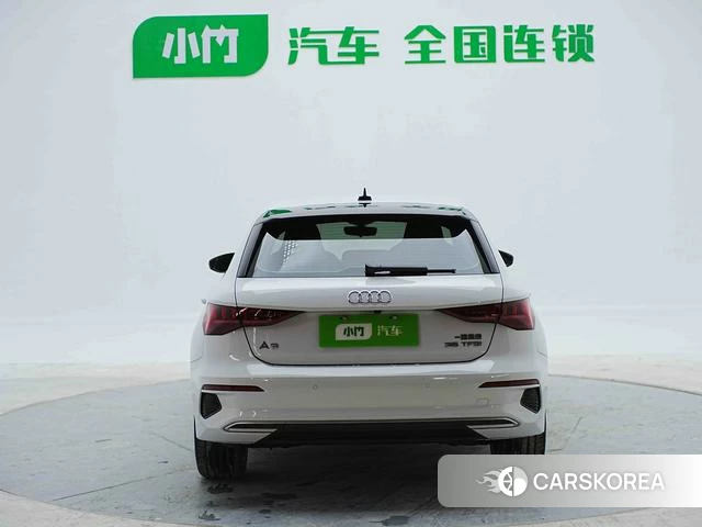 Audi A3 2022 Белый из Китая, фото 3