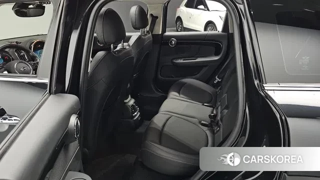 Mini Cooper Countryman 2023 Черный из Кореи, фото 3