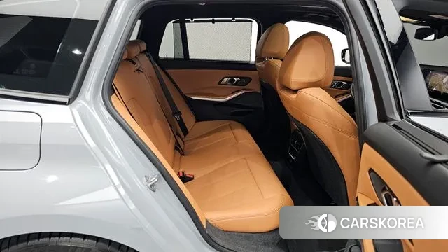 BMW 3 Series (G20) 2024 Серый из Кореи, фото 3