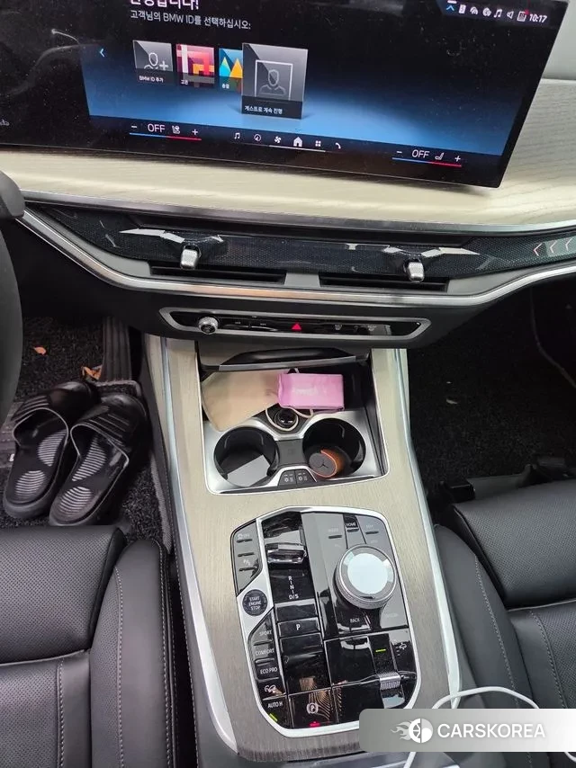 BMW X7 (G07) 2025 Белый из Кореи, фото 3