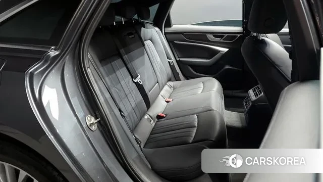 Audi A6 (C8) 2020 Серый из Кореи, фото 3