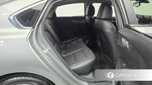 Kia Come New K3 2020 Серебряный из Кореи, фото 3