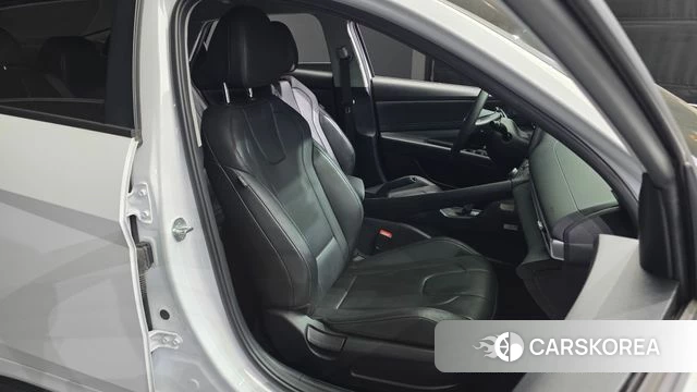 Hyundai Avante (CN7) 2023 Белый из Кореи, фото 3