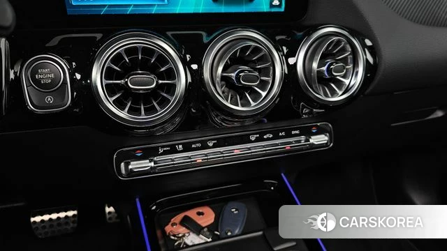 Mercedes-Benz GLA - Class H247 2022 Белый из Кореи, фото 3