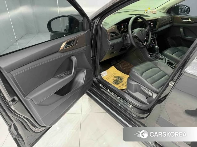 Volkswagen Tuyue 2023 Темно-серый из Китая, фото 3