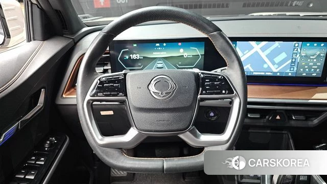 Ssangyong Torres EVX 2024 Жемчужный цвет из Кореи, фото 3