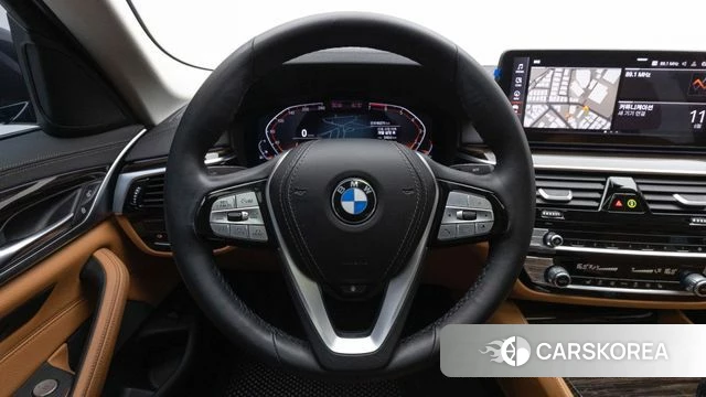 BMW 5 Series (G30) 2023 Серый из Кореи, фото 3