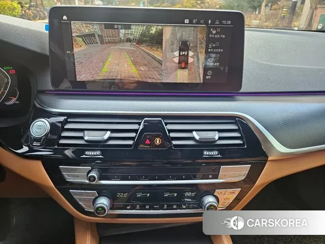 BMW 5 Series (G30) 2021 Черный из Кореи, фото 3