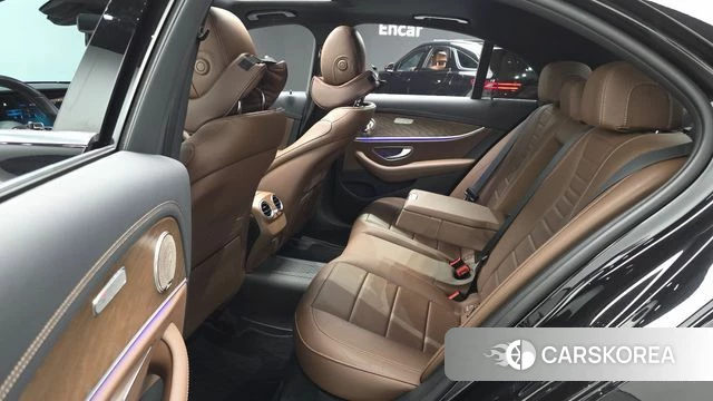 Mercedes-Benz E-Class W213 2021 Черный из Кореи, фото 3