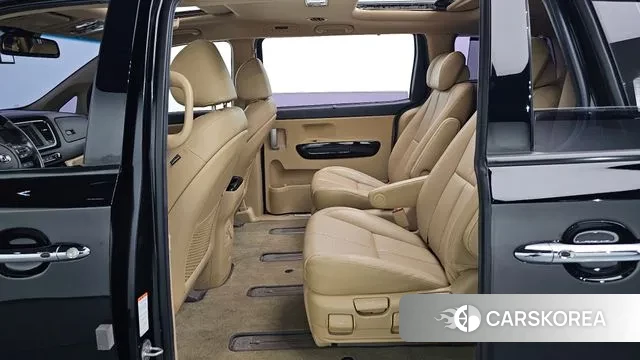 Kia The New Carnival 2019 Черный из Кореи, фото 3