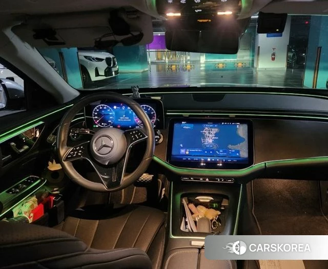 Mercedes-Benz E-Class W214 2024 Серебряный из Кореи, фото 3