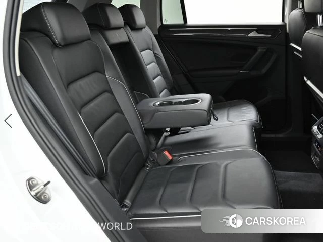 Volkswagen Tiguan second Generation 2018 Белый из Кореи, фото 3