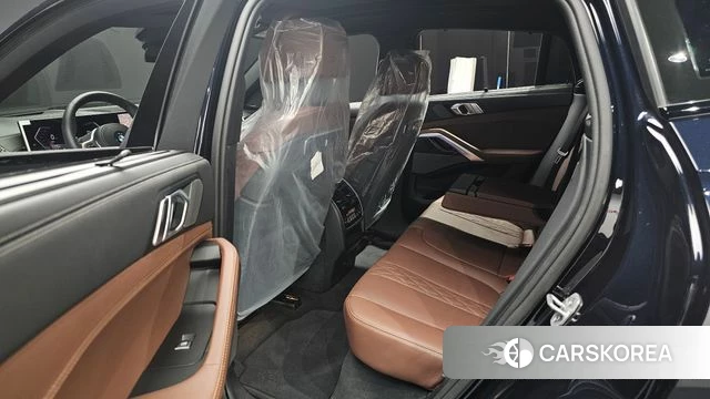 BMW X6 (G06) 2025 Черный из Кореи, фото 3