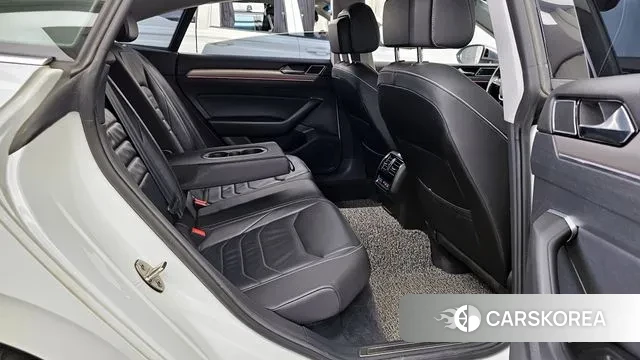 Volkswagen Arteon 2019 Белый из Кореи, фото 3