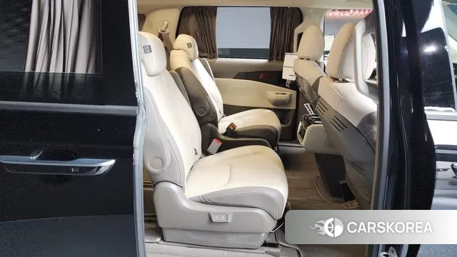 Kia The New Carnival 4th Generation 2025 Черный из Кореи, фото 3