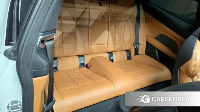 BMW 4 Series (G22) 2021 Белый из Кореи, фото 3