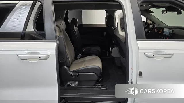 Kia The New Carnival 4th Generation 2025 Белый из Кореи, фото 3