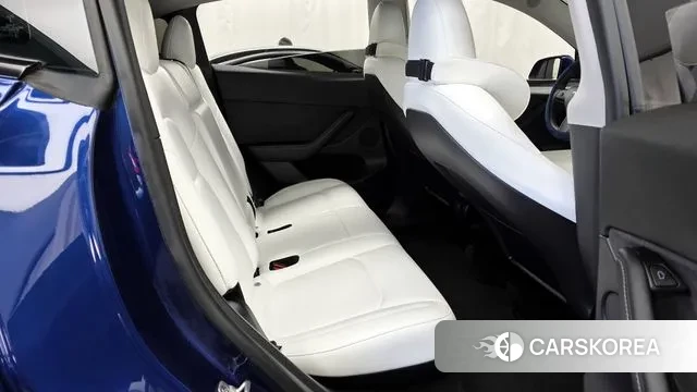 Tesla Model Y 2023 Синий из Кореи, фото 3