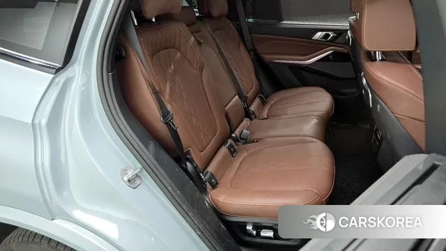 BMW X5 (G05) 2024 Серебристо-серый из Кореи, фото 3