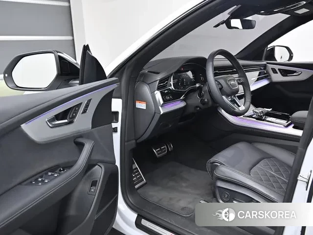 Audi Q8 (4M) id 3212021 из Кореи 3