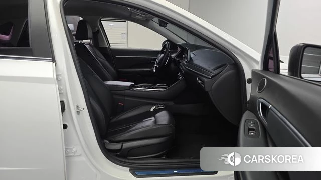 Hyundai Sonata (DN8) 2019 Белый из Кореи, фото 3
