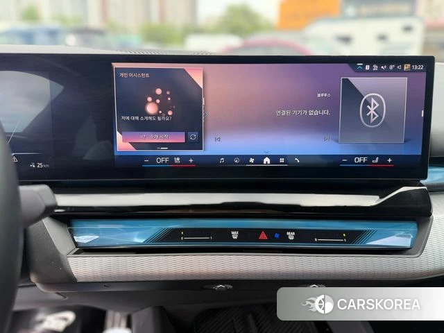 BMW i5 (G60) 2024 Черный из Кореи, фото 3