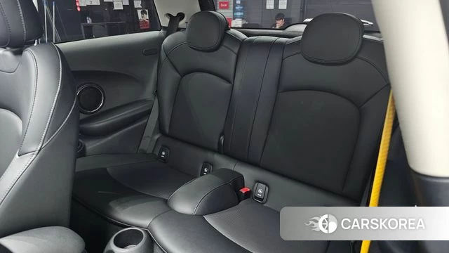 Mini Cooper S 2018 Черный из Кореи, фото 3