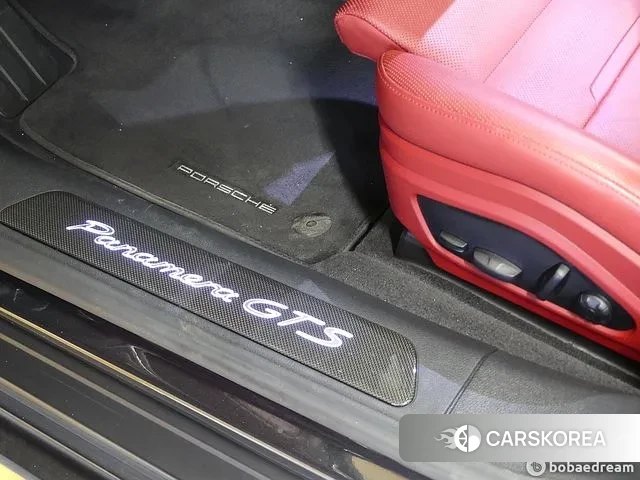 Porsche Panamera (971) 2023 Темно-зеленый из Кореи, фото 3