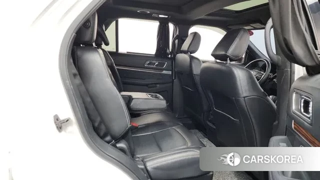 Ford Explorer 2018 Белый из Кореи, фото 3