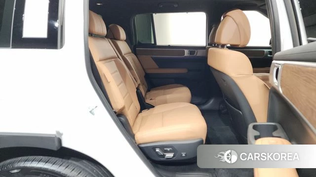Hyundai Santa Fe (MX5) 2025 Белый из Кореи, фото 3