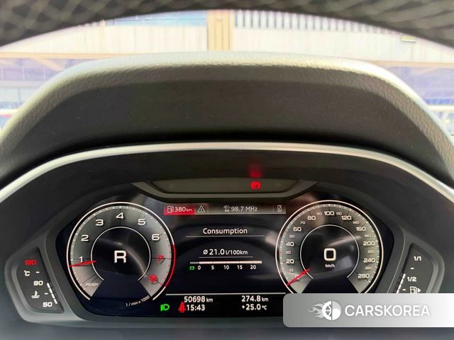 Audi Q3 2022 Темно-серый из Китая, фото 3