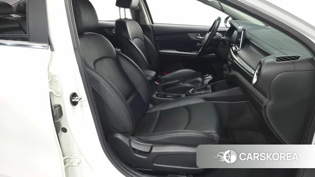 Kia Come New K3 2018 Белый из Кореи, фото 3