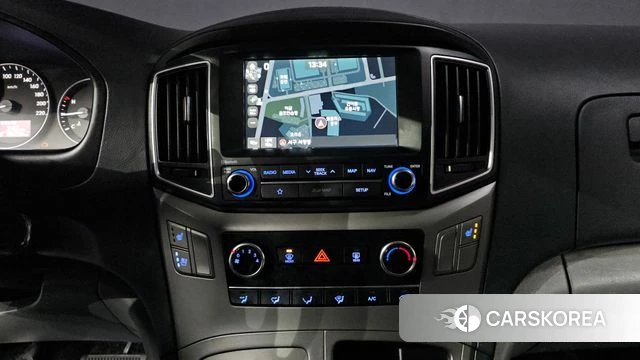 Hyundai The New Grand Starex 2018 Черный из Кореи, фото 3