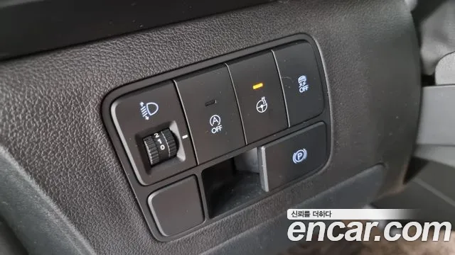 Hyundai Staria 2023 Черный из Кореи, фото 3