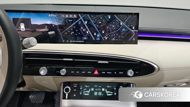 Genesis GV70 2024 Белый из Кореи, фото 3