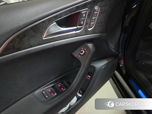 Audi New A6 2018 Черный из Кореи, фото 3