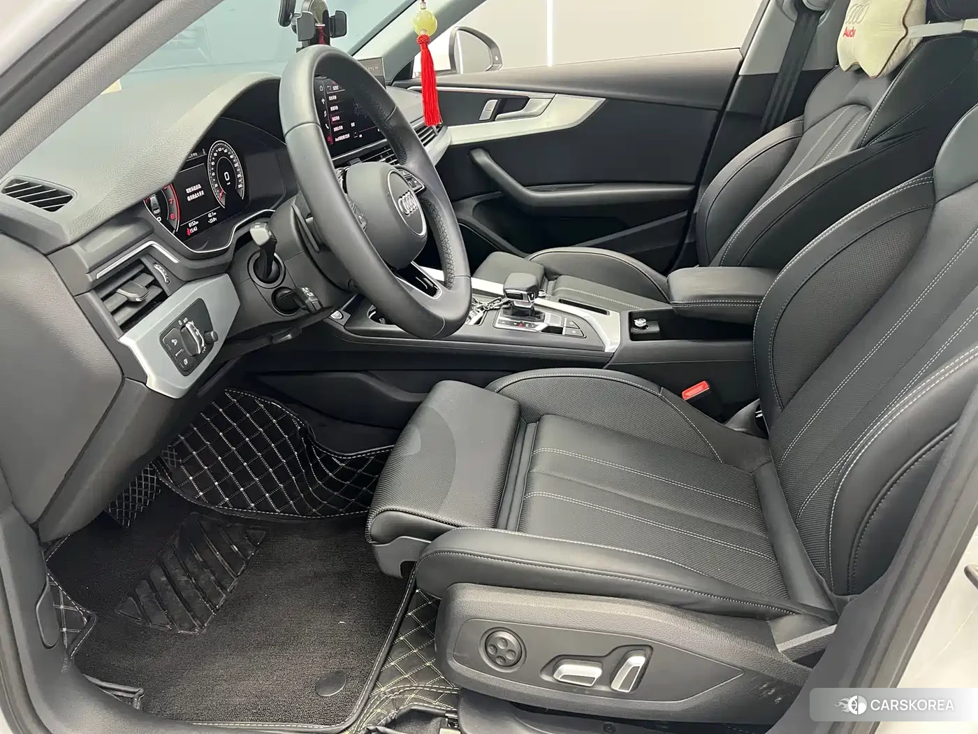 Audi A4L 2025 Белый из Китая, фото 3