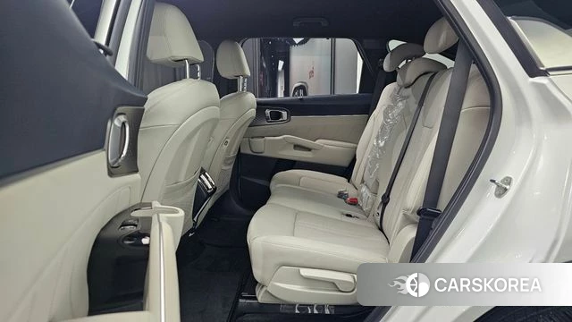 Kia Sorento 4th Generation 2023 Белый из Кореи, фото 3