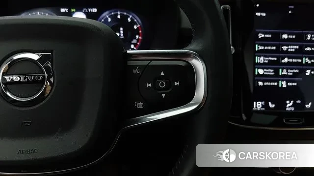 Volvo XC40 2020 Белый из Кореи, фото 3