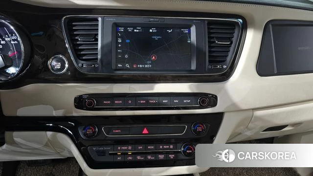 Kia The New Carnival 2019 Черный из Кореи, фото 3