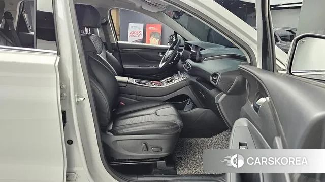 Hyundai The New Santa Fe 2022 Белый из Кореи, фото 3