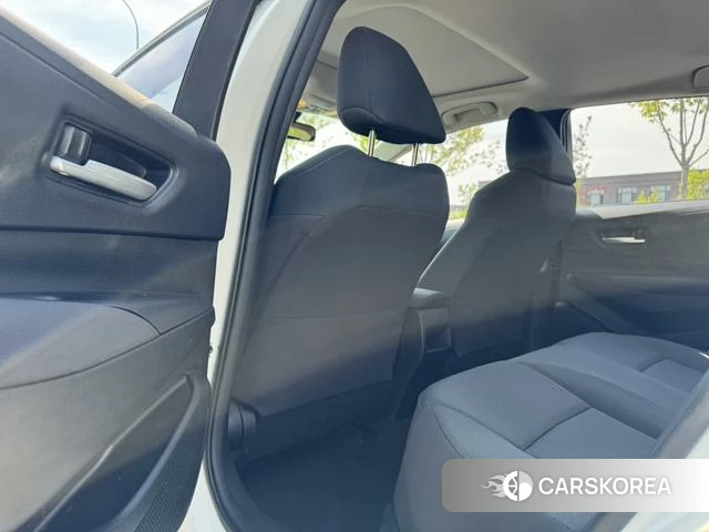 Toyota Corolla 2023 Белый из Китая, фото 3