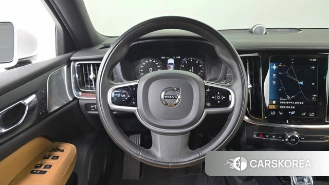 Volvo S60 3rd generation 2020 Белый из Кореи, фото 3