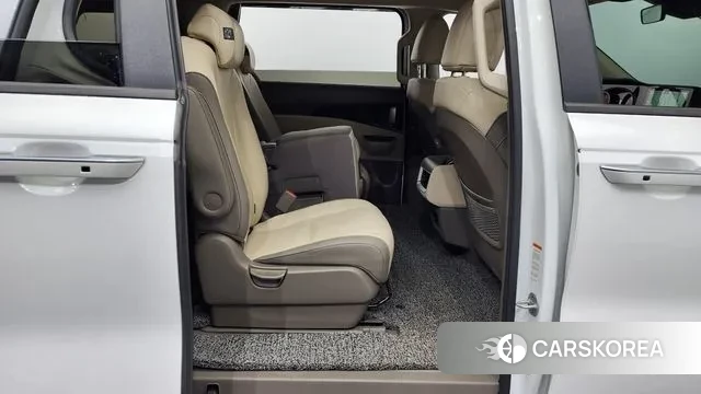 Kia Carnival 4th generation 2022 Белый из Кореи, фото 3